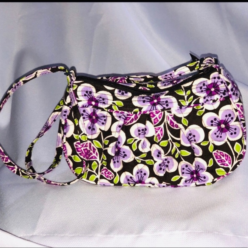 Vera Bradley  discontinued plum petal print